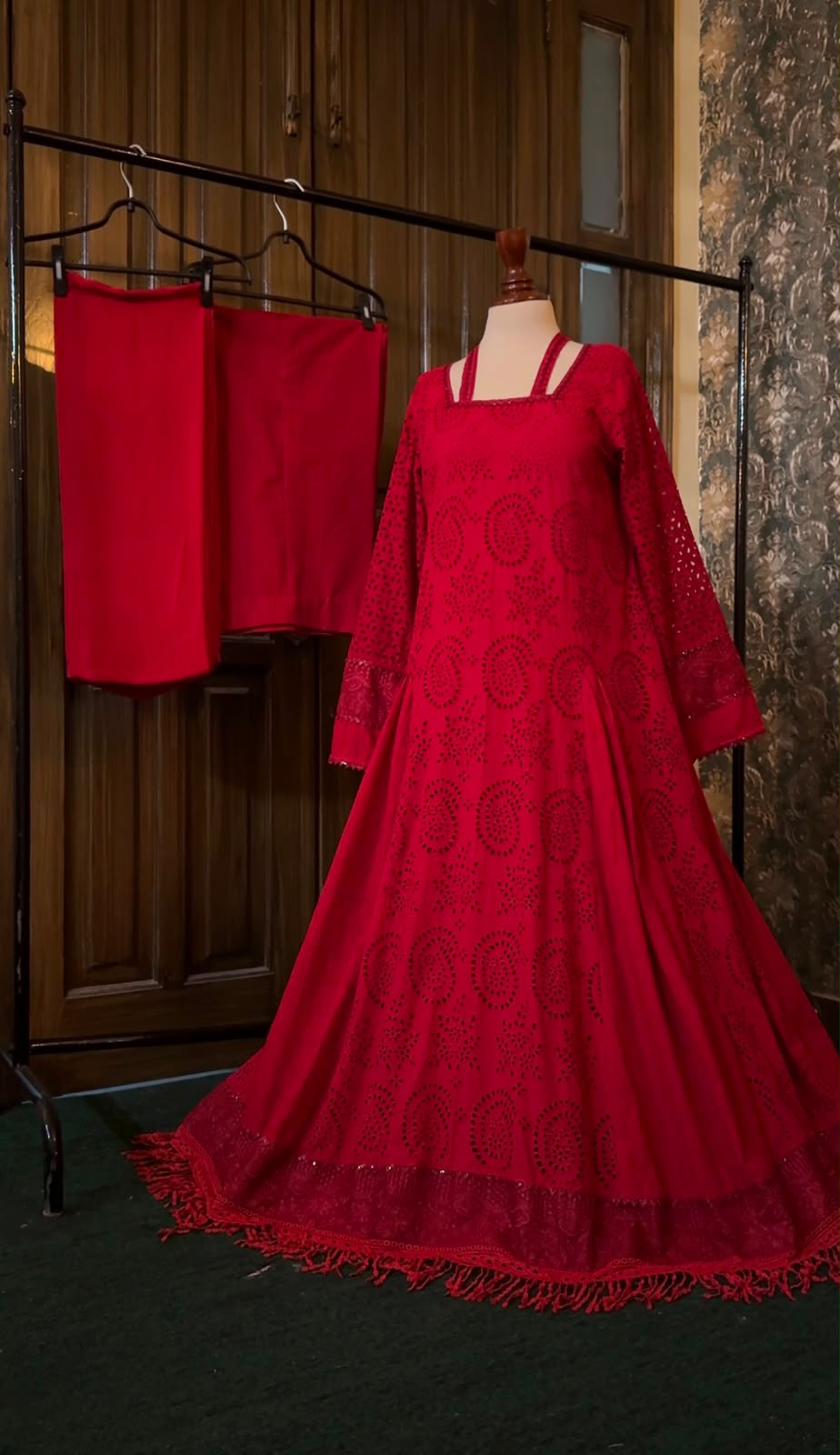Red Suit