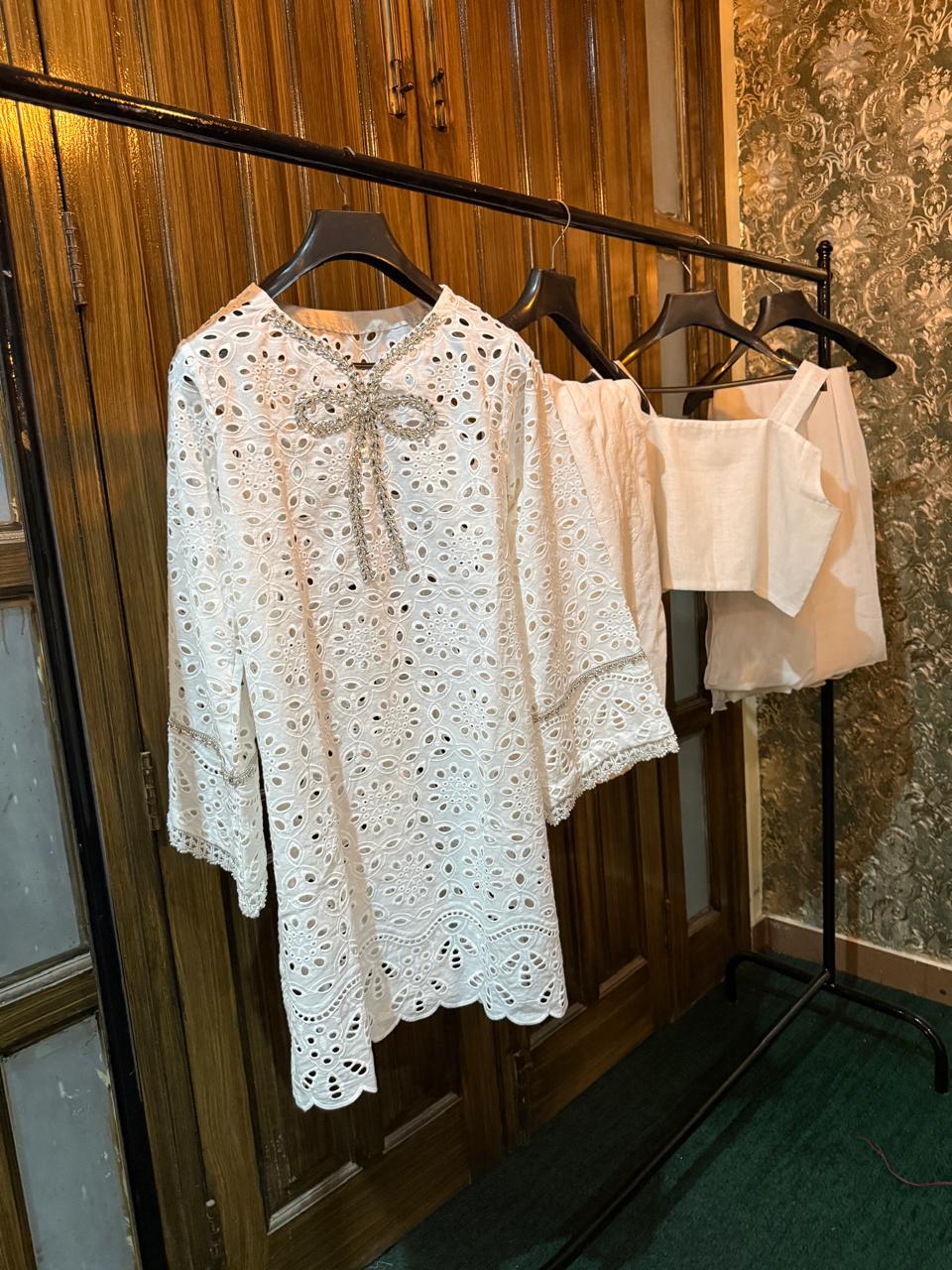 farshi shalwar suit